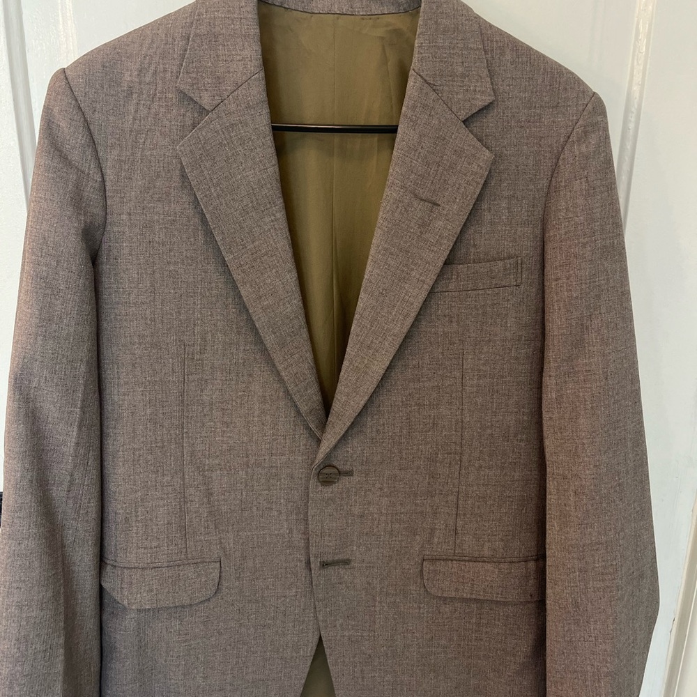 Vintage Gray Textured Sport Coat with Notched Lapels